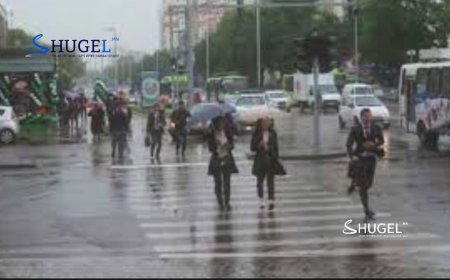 Улаанбаатарт дуу цахилгаантай аадар бороо орно, 26 хэм дулаан