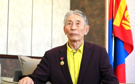 90 настай Ц.Раднаа гуай  ДАШТ-ээс 27 дахь алтан медалиа авчээ