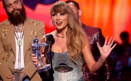 Тейлор Свифт "Оны шилдэг эмэгтэй уран бүтээлч" шагналыг хүртлээ