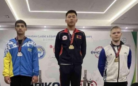 Б.Эрхэмбаяр 152.5 кг шахаж, хэвтээ шахалтын өсвөрийн Азийн аварга боллоо