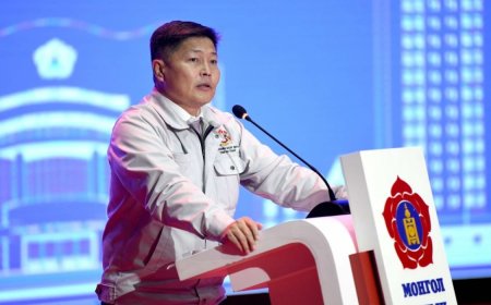 Тэрбум төгрөгийг битүүмжлэх шүүгчийн захирамжийг эсэргүүцсэн Хотын дарга Х.Нямбаатарын  гомдлыг 14:00 цагаас шүүх хэлэлцэнэ