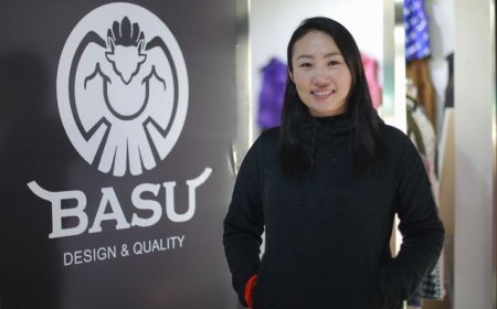 Дархан аварга Н.Батсуурийн эгч Н.Энхчимэг ИТХ-д сонгогдлоо