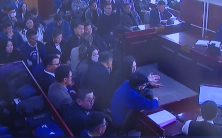 Өмгөөлөгч нарын хүсэлтээр ''Ногоон автобуc''-ны шүүх хурал ирэх сарын 6 хүртэл хойшиллоо