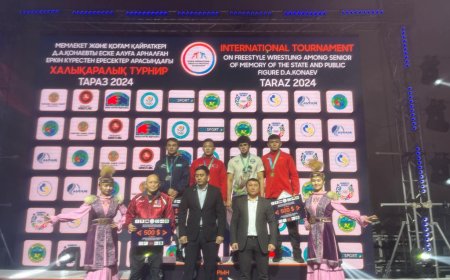 ОУХМ О.Сүлдхүү төрийн дуулалаа эгшиглүүлж, ОУХМ Т.Түвшинтулга мөнгөн медаль хүртлээ