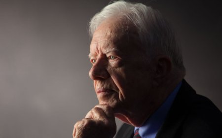 АНУ-ын 39 дэх Ерөнхийлөгчийг  эцсийн замд нь үджээ