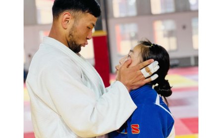 Олимпийн мөнгөн медальт, МУГТ Б.Баасанхүү урд шөнө амаржиж, хүүтэй болжээ