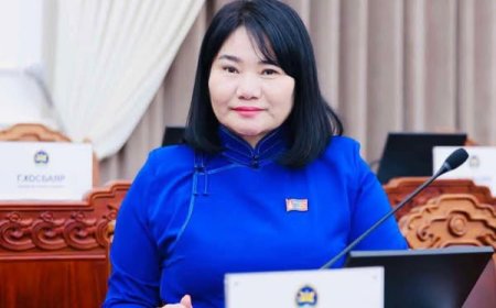 УИХ-ын гишүүн Ц.Мөнхтуяа байрыг хүүхдүүдийн нэр дээр шилжүүлжээ