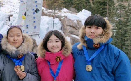 Мөсөнд авиралтын  гурван  ДЭЛХИЙН аваргатай боллоо