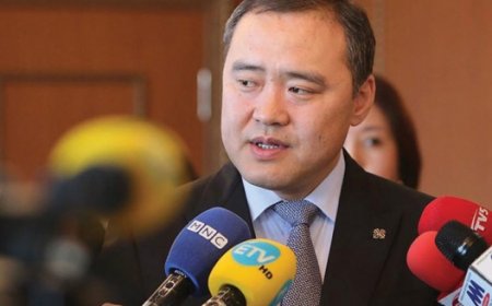 Л.Гантөмөр: Ардчилсан намынхан даргынхаа үгээр ярьдаггүйгээрээ МАН-аас ялгаатай