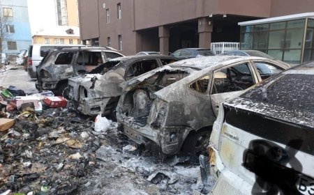 Барилга шатаж 21 ширхэг автомашин хайрагджээ