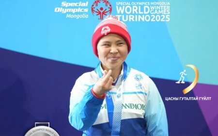 Я.Мягмарсүрэн алт, Б.Мөнх-Эрдэнэ мөнгө, цасны гуталтай гүйлтийн 50 метрийн зайд Б.Бямба-Эрдэнэ мөнгөн медаль хүртлээ