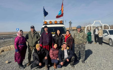 Залуу гэр бүл монголын 330 сумаар аялахаар замдаа гарлаа