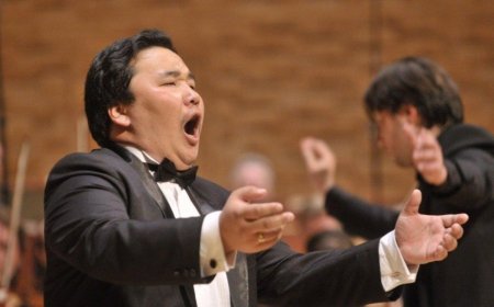 Ардын жүжигчин Э.Амартүвшин ''Дэлхийн шилдэг баритон'' шагнал хүртжээ