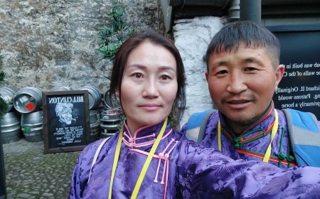 Оксфордын их сургуулиас зохион байгуулсан хуралд Дундговь аймгийн малчин гэр бүл оролцжээ