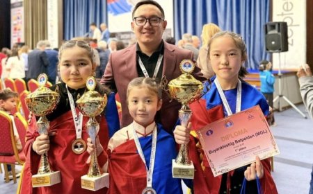 Монголын шатарчид хоёр алт, нэг мөнгөн медаль хүртлээ