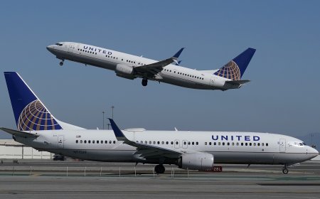 АНУ-ын нислэгийн компани манай улсад анхны нислэгээ хийлээ