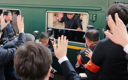 Тусгай галт тэрэгээрээ Ким Жөн Ун Хятадын хилээр нэвтэрлээ