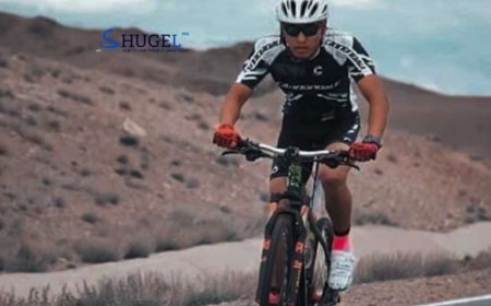 Э. Болор-Эрдэнэ түрүүлж, Азийн цомын тэмцээний анхны аварга боллоо