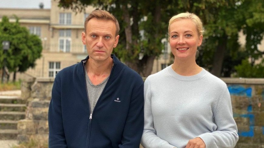 Навальныйг хордуулсан нотлох баримт илэрчээ