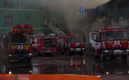 Гурилын үйлдвэрт  гарсан гал түймрийг унтраахаар 100 гаруй алба хаагч, 20 орчим техник хэрэгсэлтэй ажиллаж байна