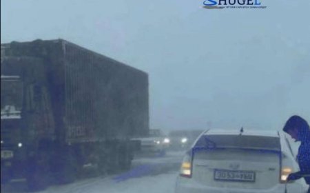 13-нд нутгийн хойд хэсгээр, ялангуяа газар тариалангийн бүс нутгаар, 14-нд нутгийн зарим газраар нойтон цас орж, явган шуурга шуурч, зам даваанд халтиргаа гулгаа үүснэ