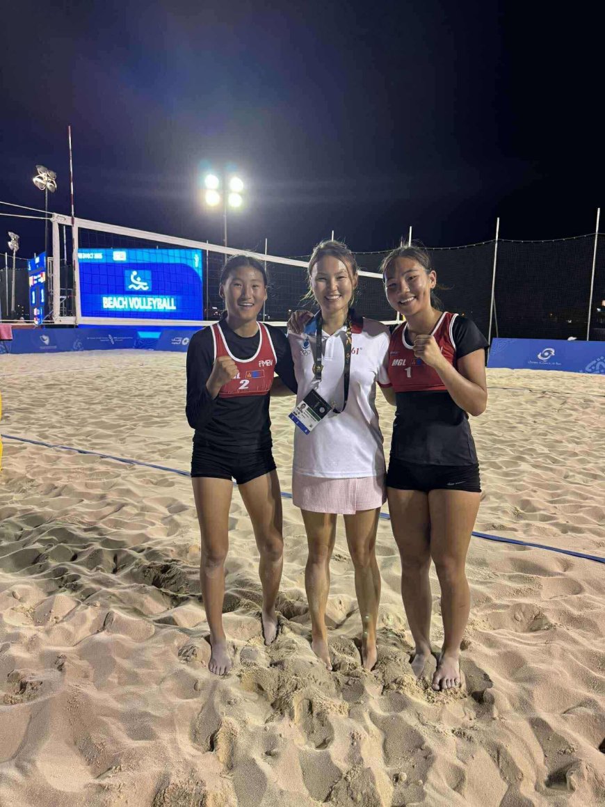 ЭЛСНИЙ ВОЛЕЙБОЛЫН  МАНАЙ ОХИДЫН БАГ ШИГШЭЭ 8-Д ШАЛГАРЛАА