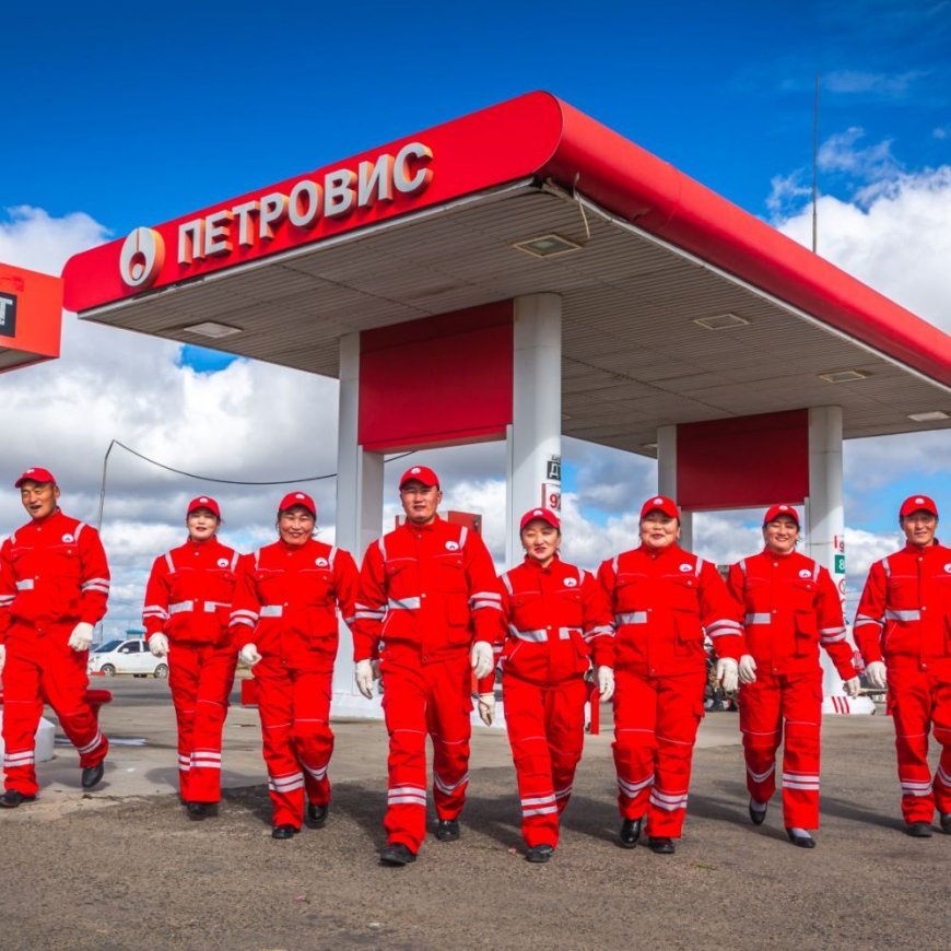 Петровис  АИ-92 автобензинийг хэрэглэгчдэдээ  хязгаарлалтгүйгээр олгож эхэллээ