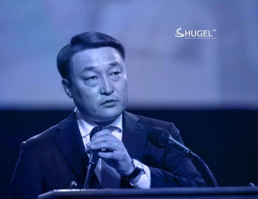 УИХ-ын дарга асан Д.Амарбаясгалан яллагдагчаар татах тогтоолтойгоо танилцаж, ГАРЫН ҮСЭГ зуржээ